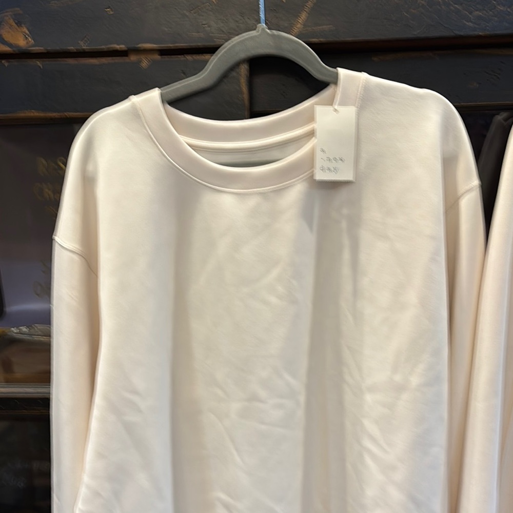 New Day Cream Sweatshirt & pants